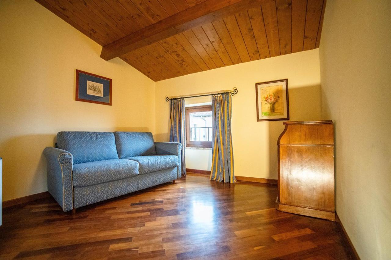 Relais La Corte Di Bettona Exteriör bild