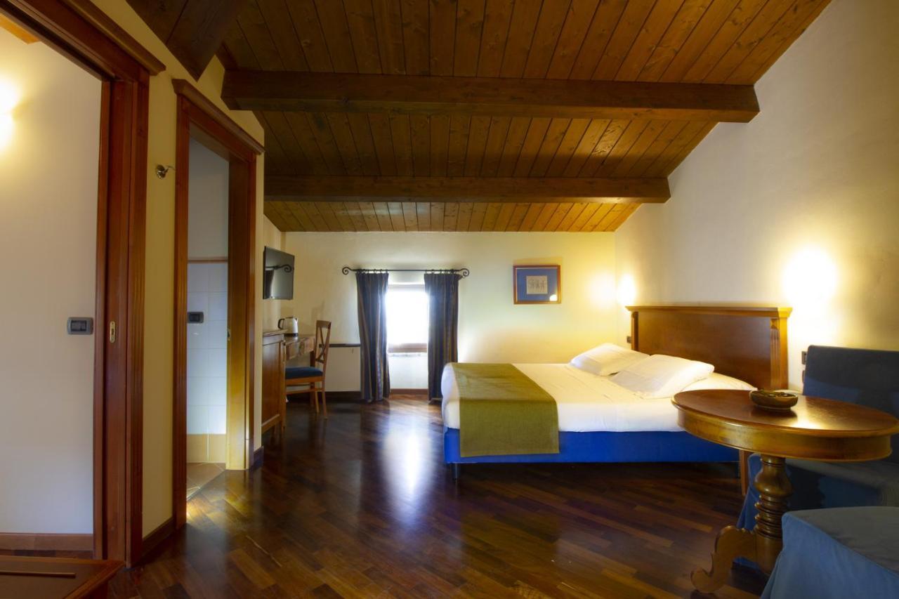 Relais La Corte Di Bettona Exteriör bild