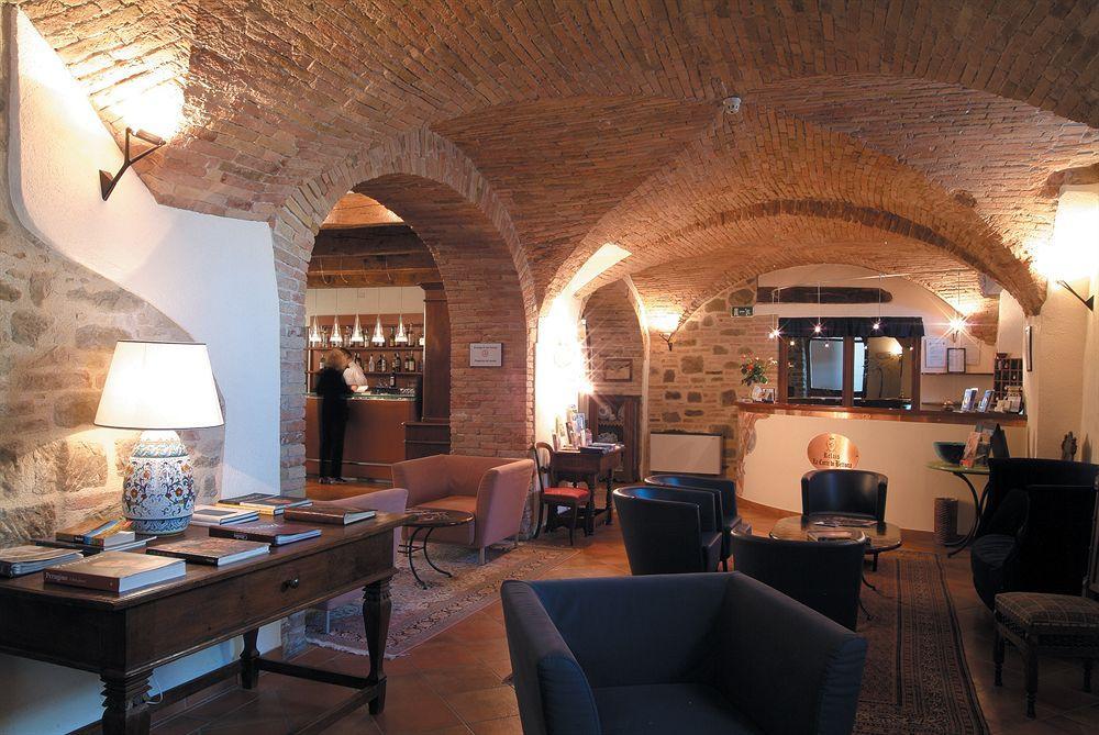 Relais La Corte Di Bettona Exteriör bild