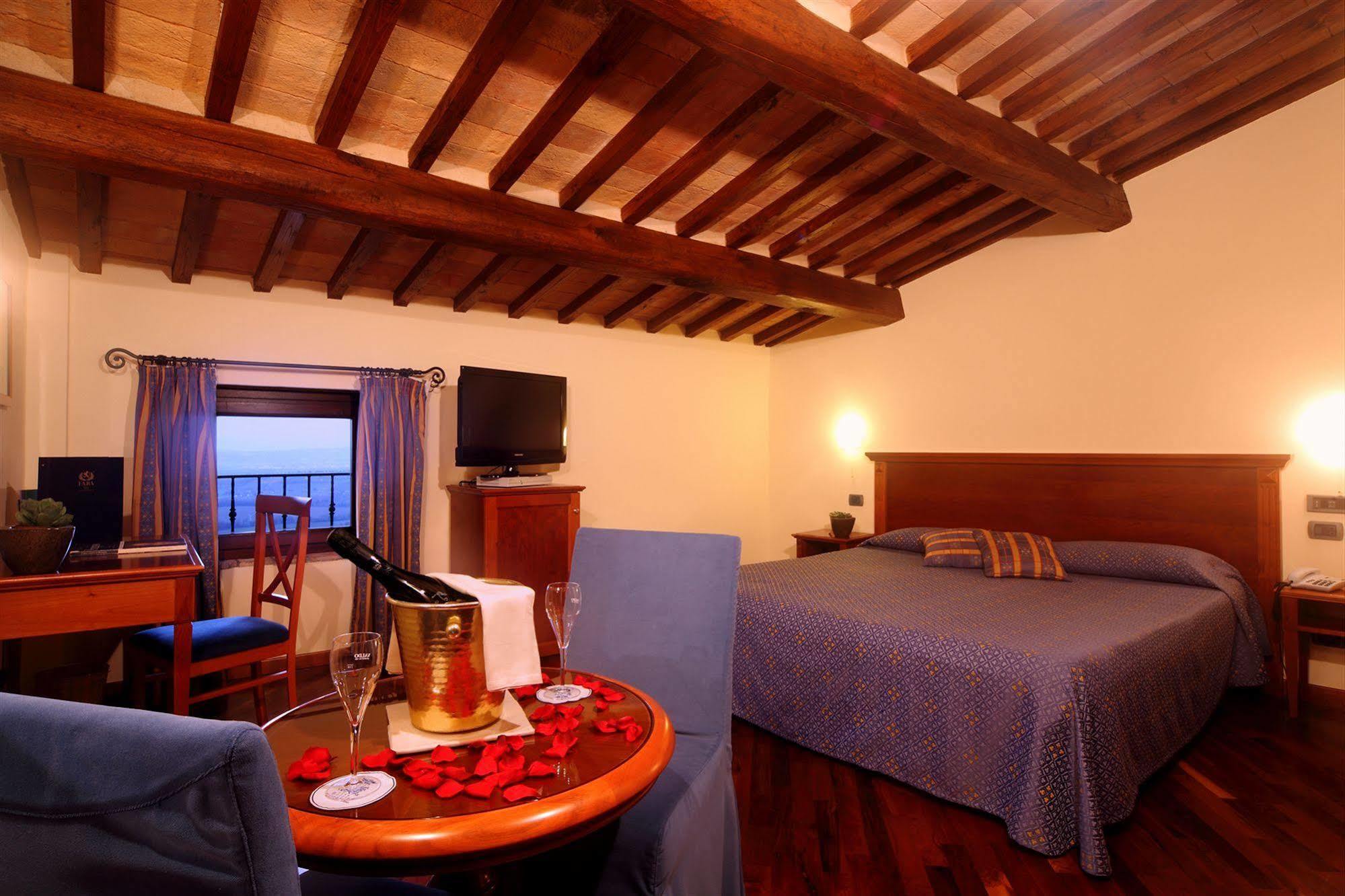 Relais La Corte Di Bettona Exteriör bild